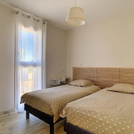 Holiday home Maison Recente A 200m De La Plage Avec Terrasse Vue Mer A - Fr-1-370-37 *