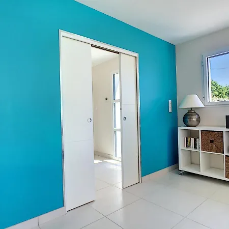 Hébergement de vacances Maison Crozon, 4 Pièces, 6 Personnes - Fr-1-370-37 Crozon