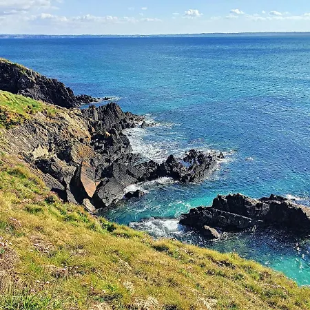 Hébergement de vacances Maison Crozon, 4 Pièces, 6 Personnes - Fr-1-370-37