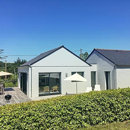 Maison Recente A 200m De La Plage Avec Terrasse Vue Mer A - Fr-1-370-37 Holiday home Crozon